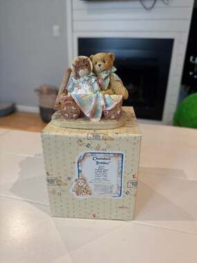 Vintage Cherished Teddies Amy Figurine, Hearts Quilted With Love 1992 - ,